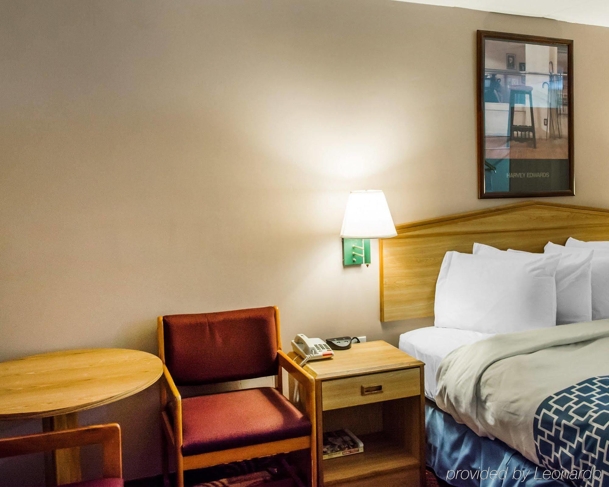 Econo Lodge Franklin Esterno foto